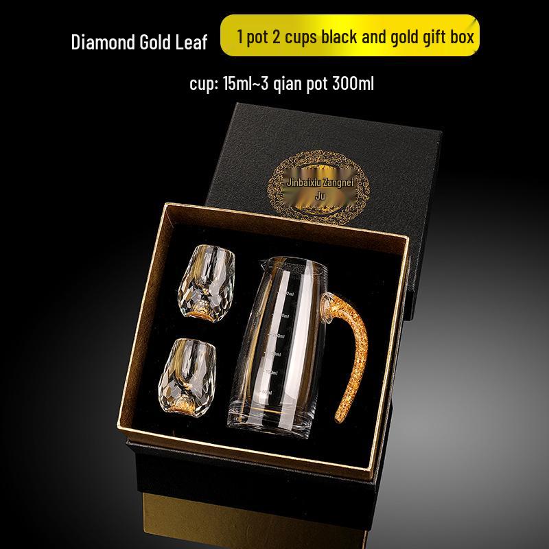 Crystal Decanter and Baijiu Cup Set with Gold Foil - Elegant Gift Box