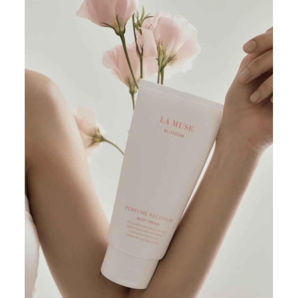 Lamuse Perfume Recovery Body Cream   Blossom 300ml NONE