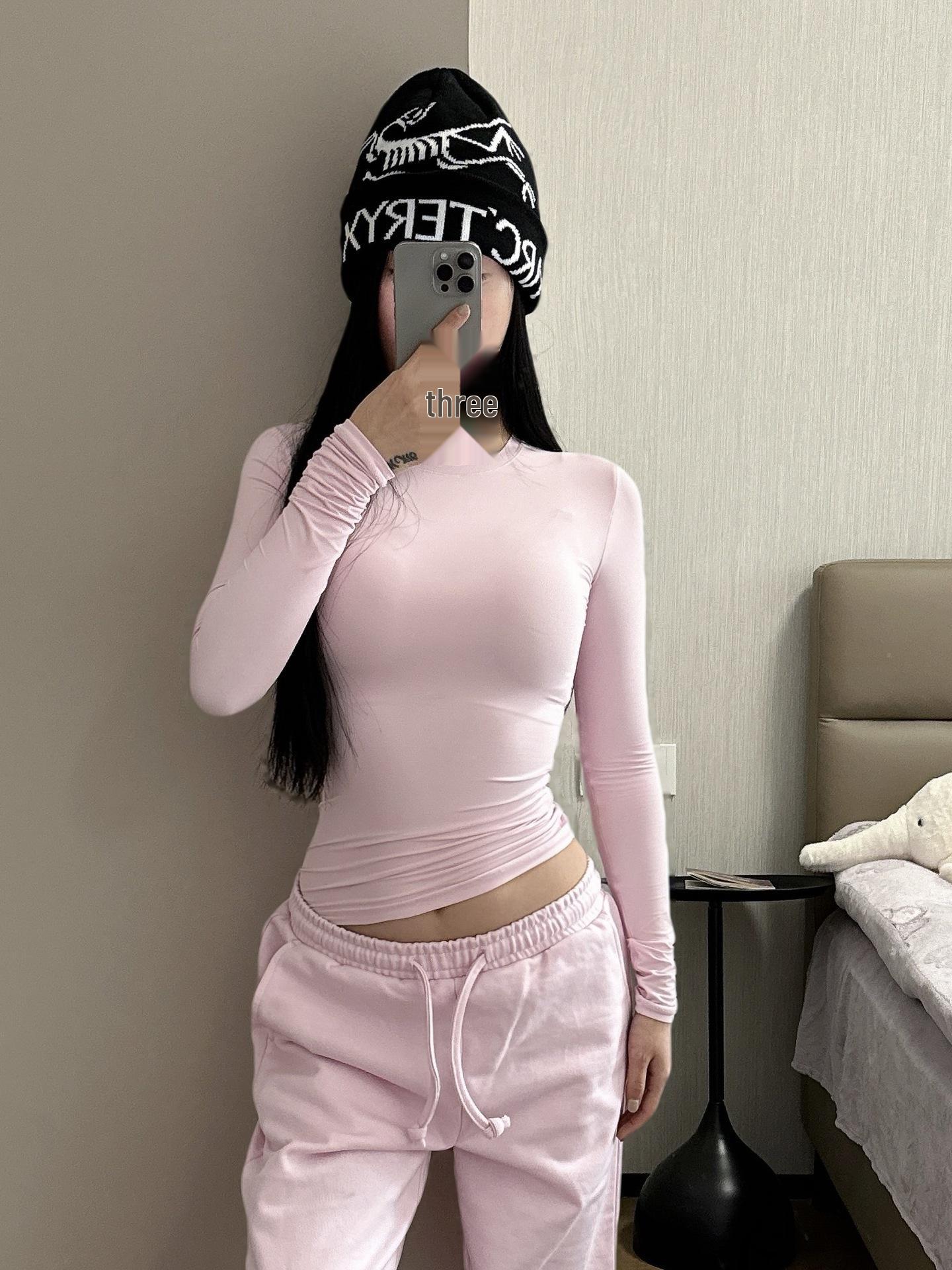 

Skims 2.0 Двухслойная суперэластичная утягивающая футболка M (up to 60 kg)