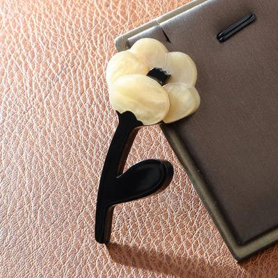Handmade Splicing Acrylic Sheet Simple Small Flower Brooch