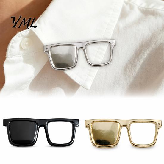 Clothing Accessory Eyeglasses Holder Brooch Pin, Zinc Alloy Square Frame Glasses Collar Pin Eyewear Hanger Clothes Decoration Accessories for