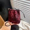 Niche Design Versatile Leopard Print Drawstring Messenger Bag Women's Autumn and Winter Casual Matte Texture Shoulder Bucket Bag