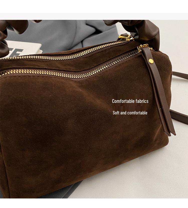 Meilaide Suede Pillow Bag: 2024 Autumn/Winter Versatile Crossbody for Commute, Large Capacity, Single Shoulder Wear.