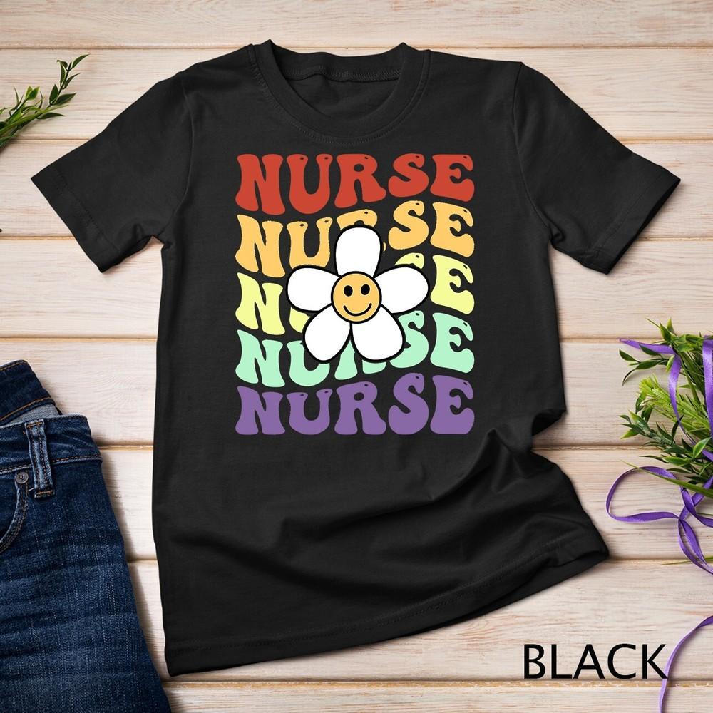 Nurse Retro Sunflower Smile Face Colorful Nurses Day Vintage Unisex T-shirt
