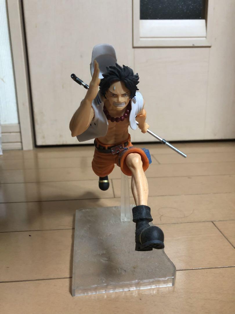 

[USED] One Piece Figure Ace