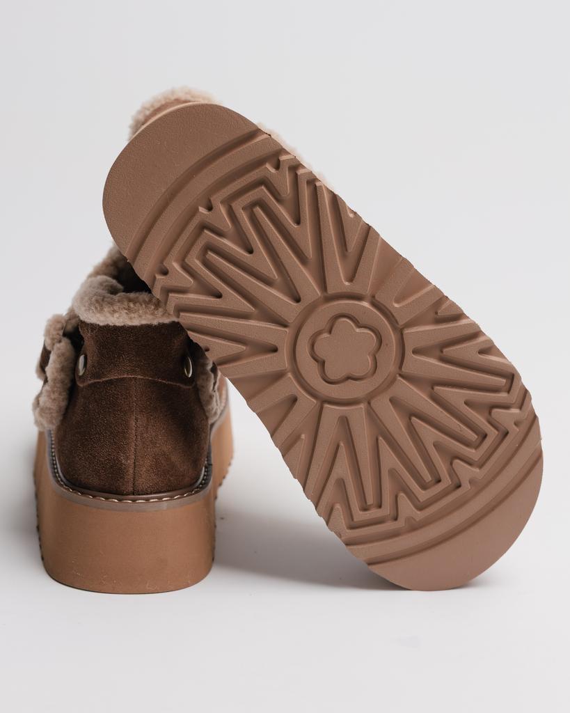 Μπότες UGG με αγκράφα Suny Liana 50900 36 καφέ σουέτ μαλλί