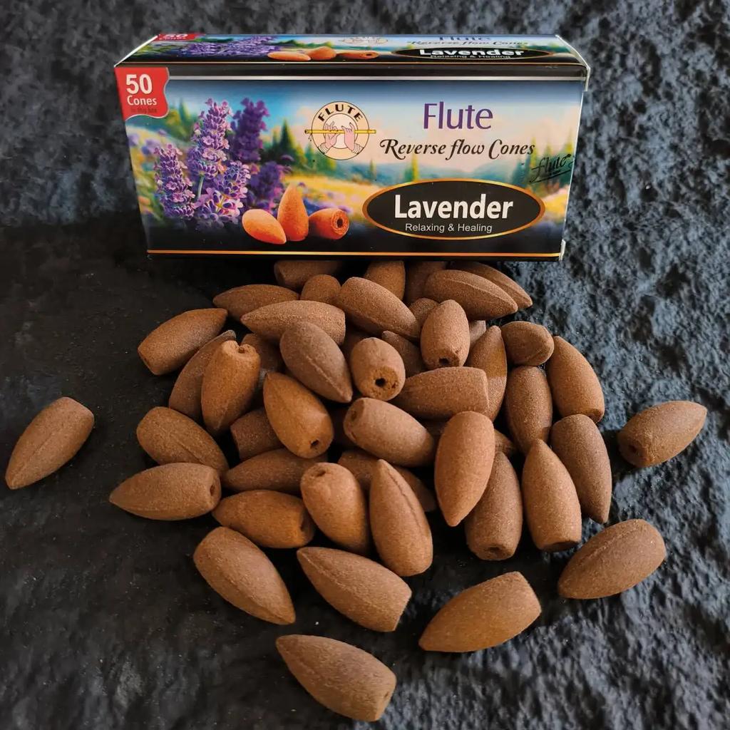 Natural 50pcs/lot Backflow Indian Incense Cones 20 Minutes White Sage Sandalwood Reverse Flow Cones Scents for Home Fragrance