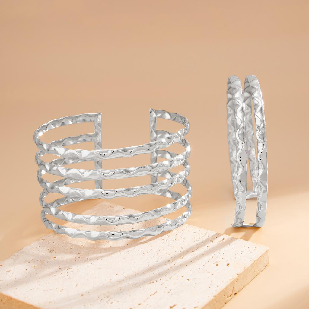 Hip Hop Punk Style Metal Hollow Wave Arm Bracelet Personality Geometric Open Arm Ring Female