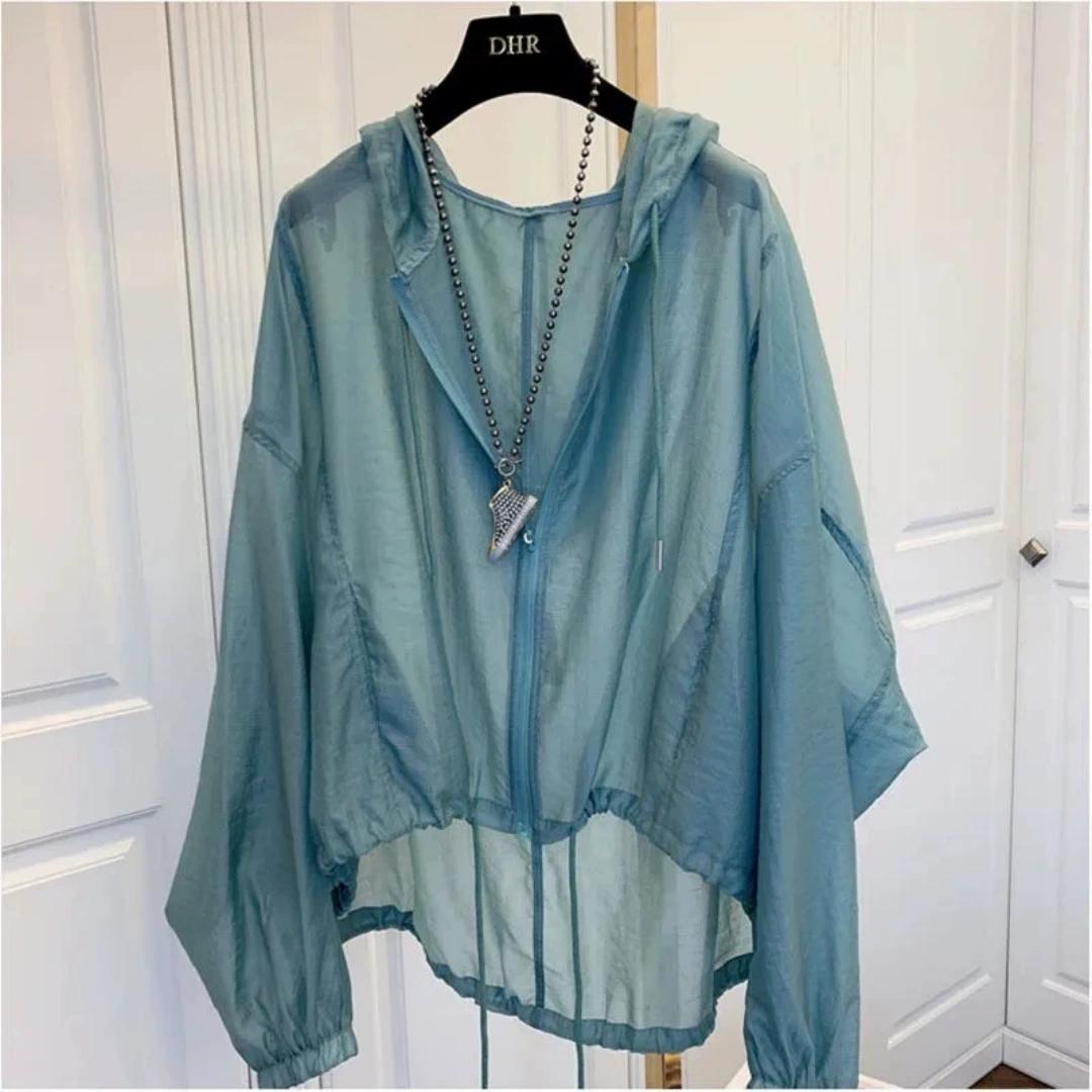 

Summer Ice Silk Lightweight Sunscreen Clothing Women s Lightweight Jacket Loose Sunscreen Shirt Hooded Top Women XL озеро зелений колір