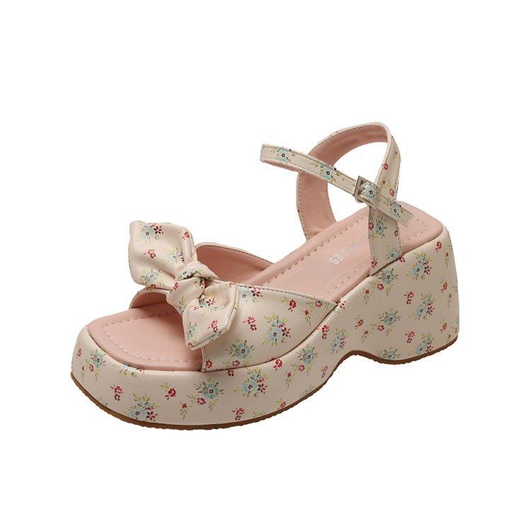 French small floral wedge heel platform sandals women's outer wear 2025 new summer small height increase skirt Roman shoes