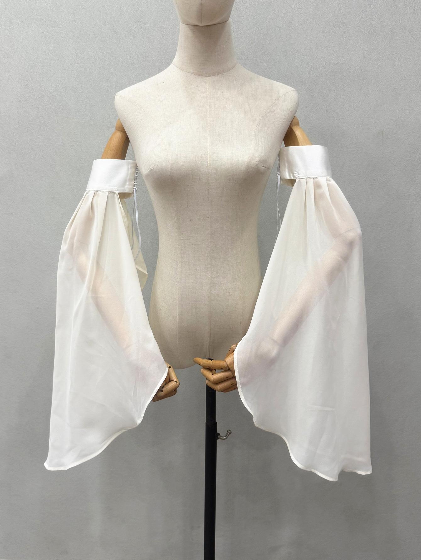 

Detachable Chiffon Bell Sleeves, Off Shoulder Sheer Arm Cuffs for Wedding & Cosplay L білий