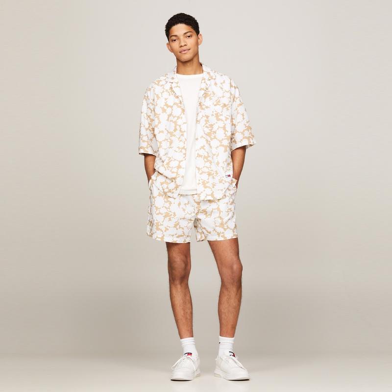 Tommy Hilfiger Cotton Beach Vacation Style Printed Drawstring Waist Fitted Straight Leg Sports Casual Shorts Men shorts White Khaki DM0DM18805