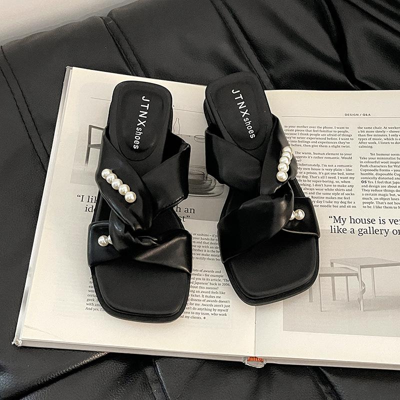 Retro pearl bow flat bottom cool slippers women's summer French fashion Xingkang outer wear with skirt one-word slippers