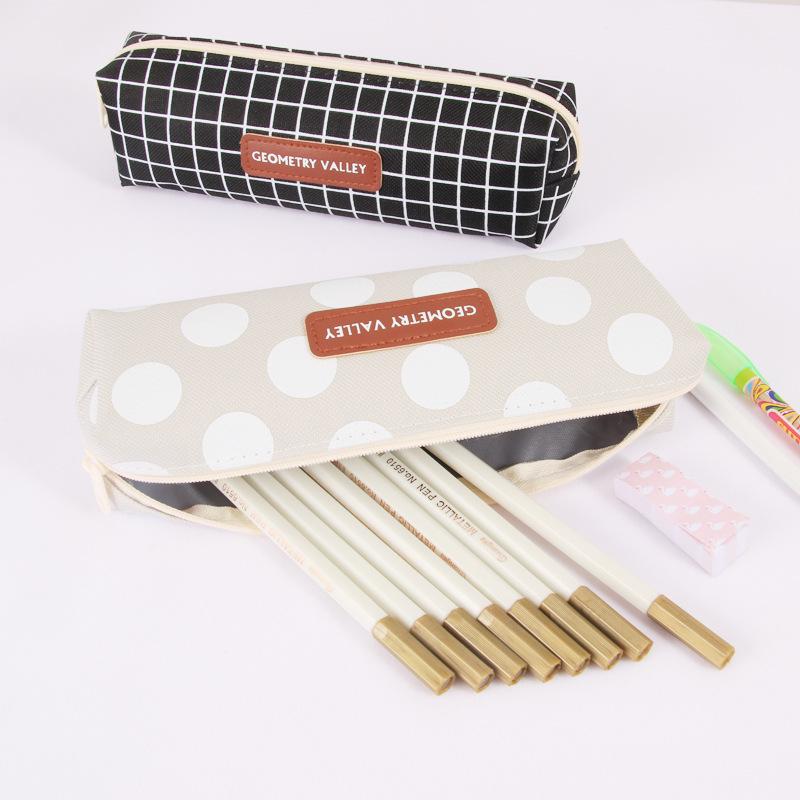 Korean Style Octagonal Plaid Canvas Pencil Case