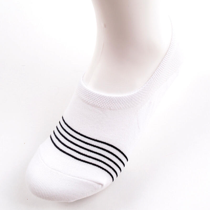 

stripe_fakesocks_wh