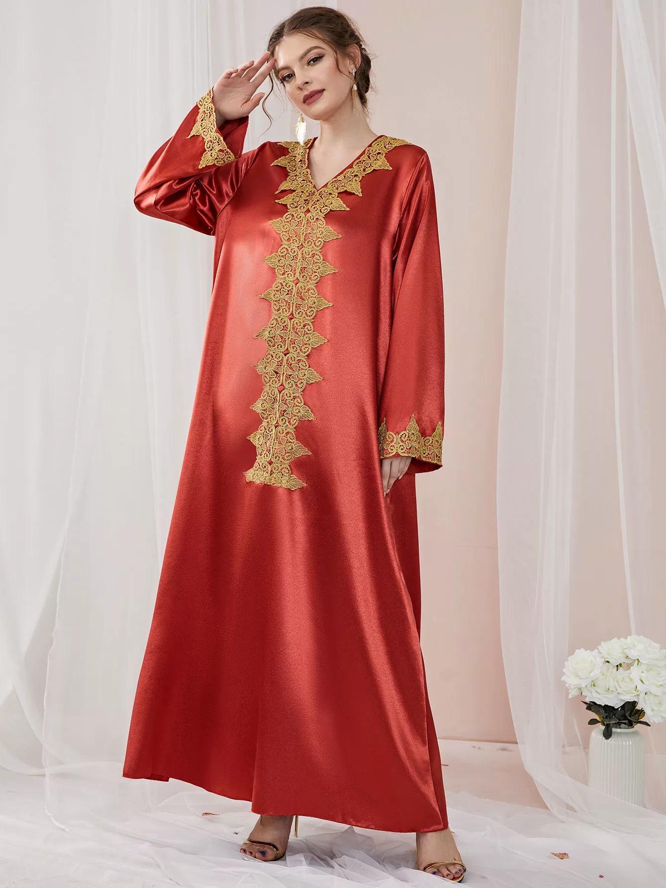 

2025 Осень/Зима Однотонная Абайя для мусульманок с Ближнего Востока с кружевной аппликацией Small красный/оранжевый