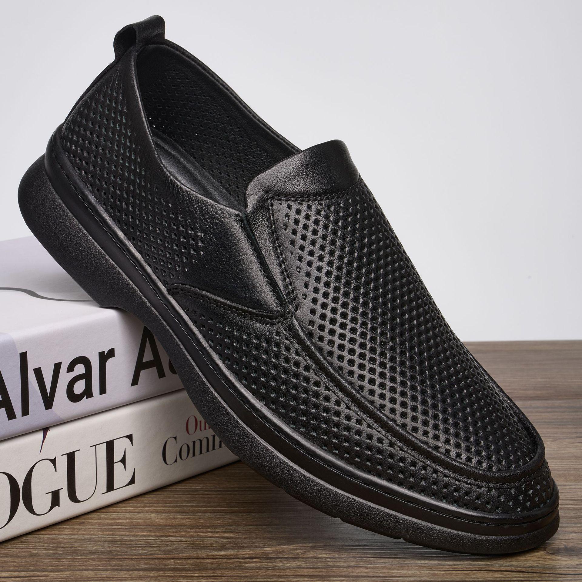 Men s Perforated Cowhide Casual Sandals - Summer Thick-Soled, Non-Slip, Breathable, Wear-Resistant Plaid Design 43