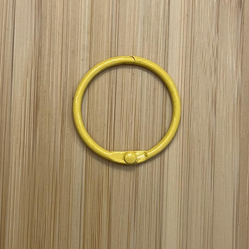 

30mm Colored Openable Iron Keychain Ring with Baked Paint Finish Spray Paint