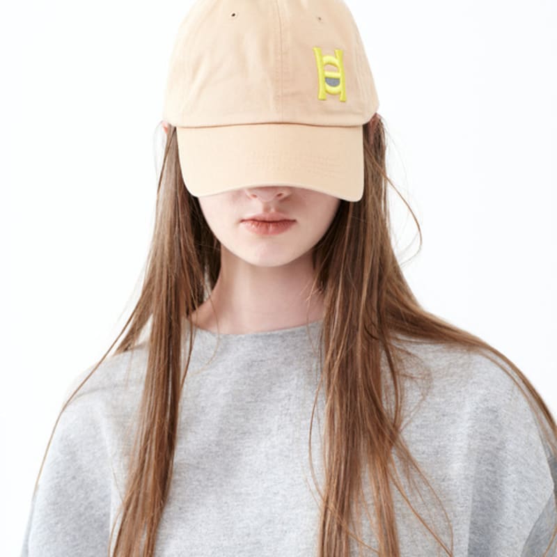 Hands Eyes Heart Logo basebollkeps i beige