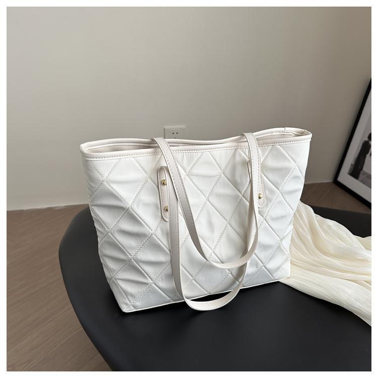 Spacious Nylon Quilted Tote Bucket Bag For Women Stylish 2024 Commuter And Casual Use
