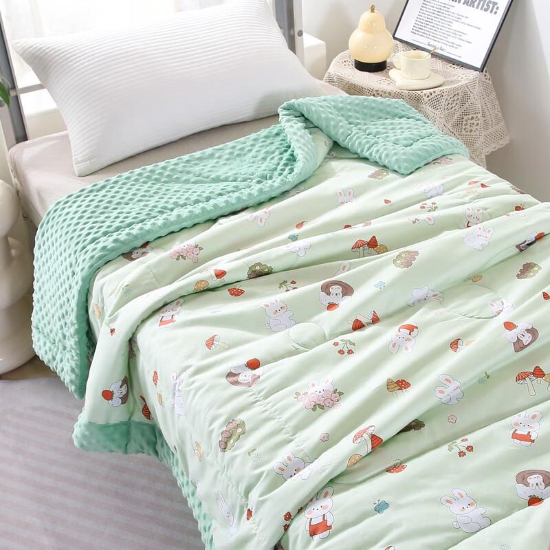 

Strawberry Rabbit Cotton Bubble Duvet
