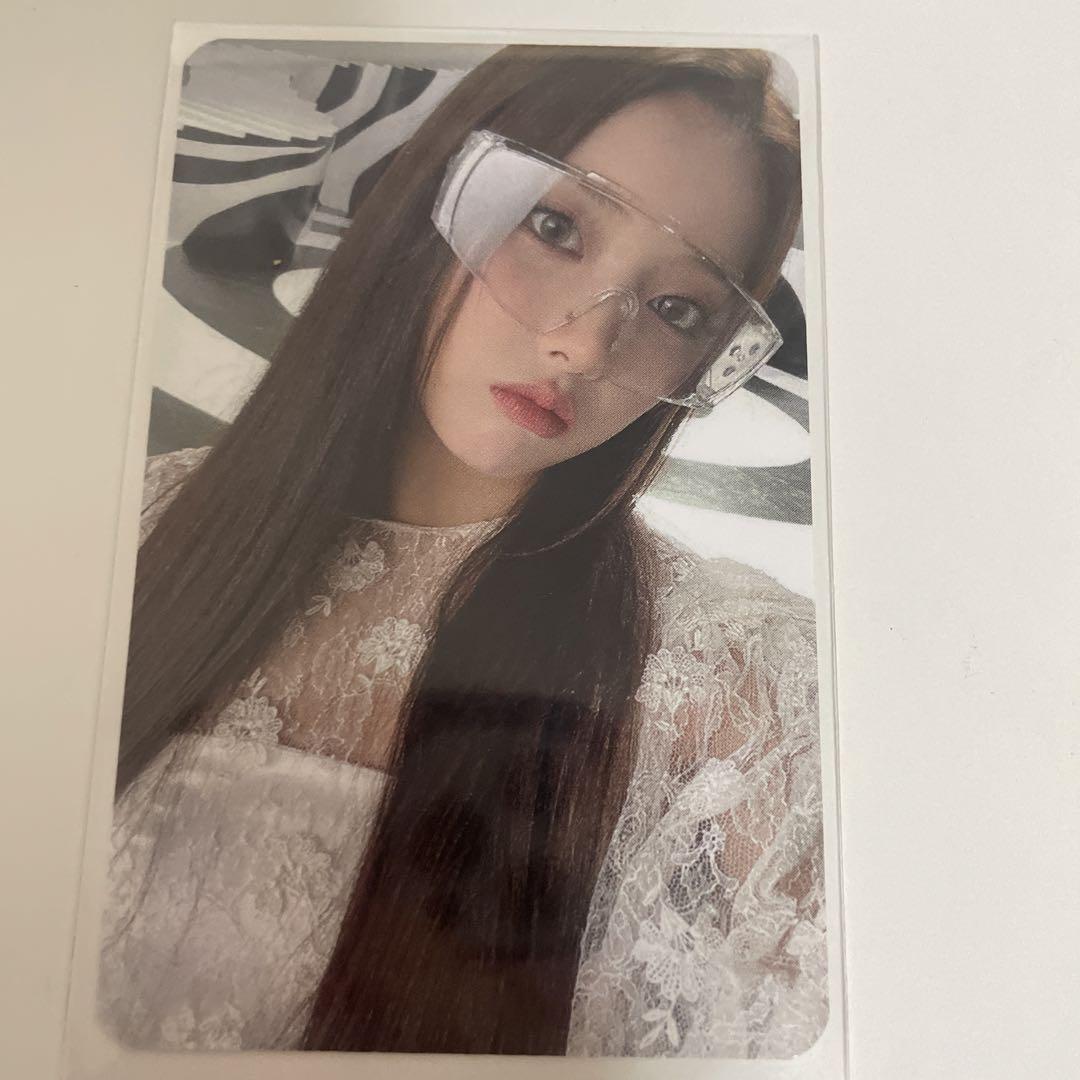

[USED] NMIXX entwurf Public Broadcast Limited Trading Card Jiu