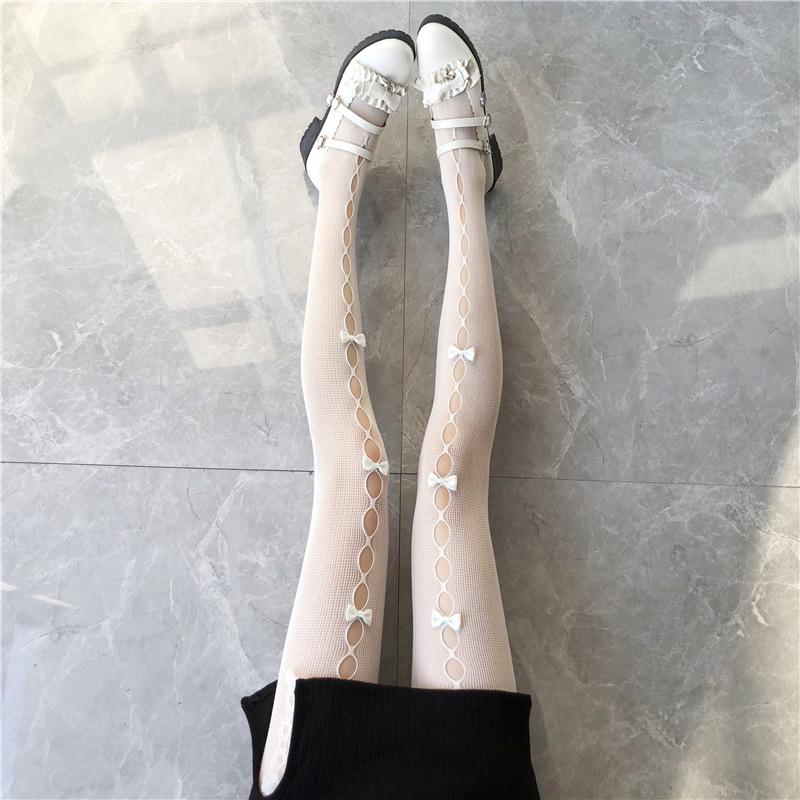 Czarne Jedwabne Koronkowe Kabaretki Lolita dla Kobiet - Odporne na Zaciągnięcia, Mikropresja, Piękne Nogi