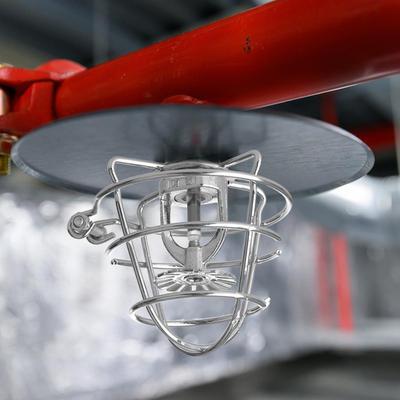 Automatische Feuerlöschanlagen Schutzkorb Tiefkorb Feuerlöschanlage Sprinklerhalterung Schutzschild