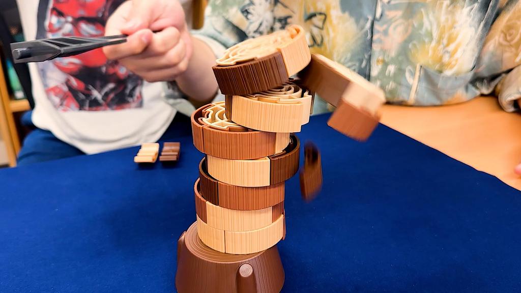 JELLYJELLYGAMES GoGo Woodman Wooden Action Balance Game for Ages 2-7 Players, 5+