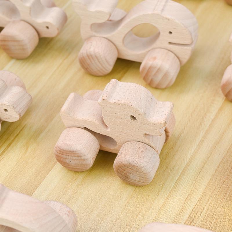 Eco-Friendly Beech Wood Toy Car - Natural Finish, Safe for Kids' Education