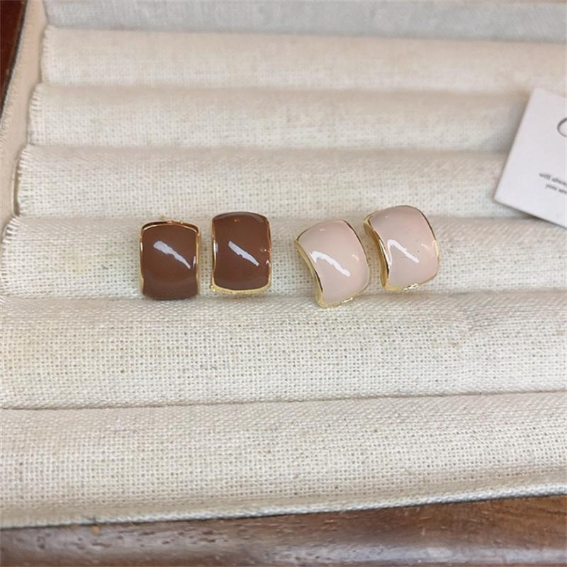 Fashion Korean Arc Enamel  Ear Stud Earrings  for Women Girl Gift Jewelry Wholesale