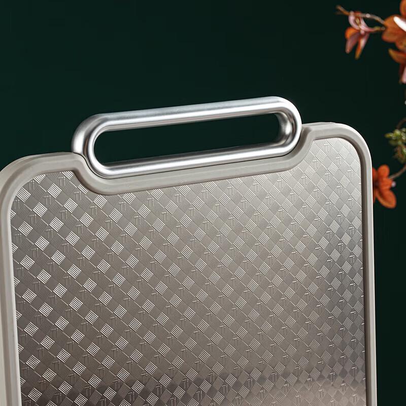 DESLON Pure Titanium Double-Sided Antibacterial Cutting Board