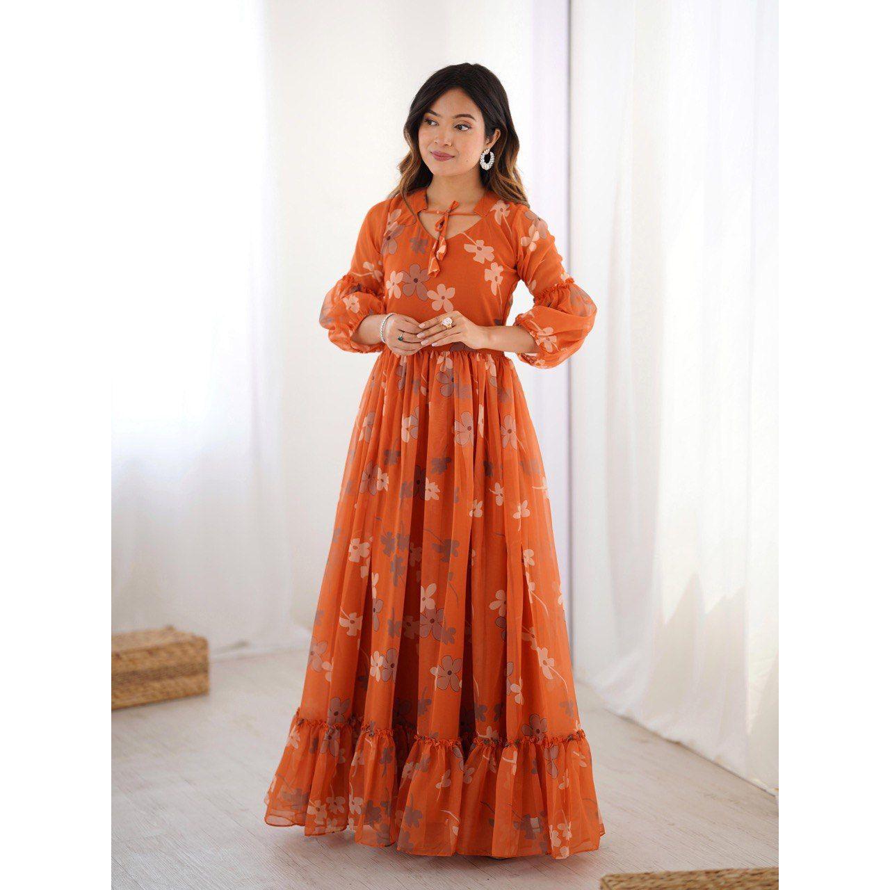 

Оранжевое сафари Муза Оранжевое цветочное платье L