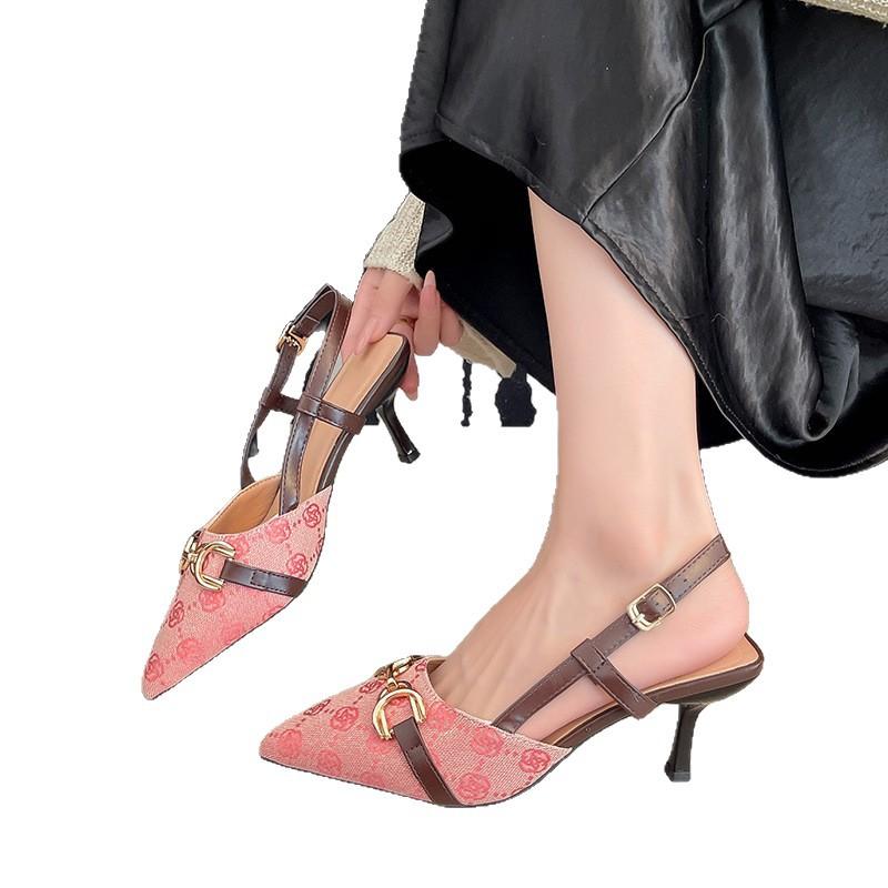 Sandale cu toc înalt și lanț metalic ascuțit pentru comerțul exterior, noi pentru vara 2025, toc subțire, imprimeu, sandale cu cap de geantă europene și americane, pentru femei