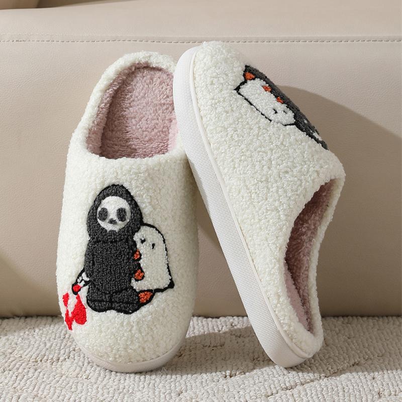 Fashion New Winter Cute Printed Halloween Slippers Women Soft Plush Warm Indoor Home Slippers Woman Lightweight Non Slip Bedroom Slides