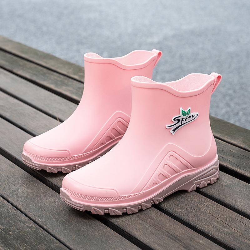 Short Rain Shoes Women's New Fashion Casual Thermal Shoes Overshoes Non-slip Velvet Student Rain Boots Water Shoes Women