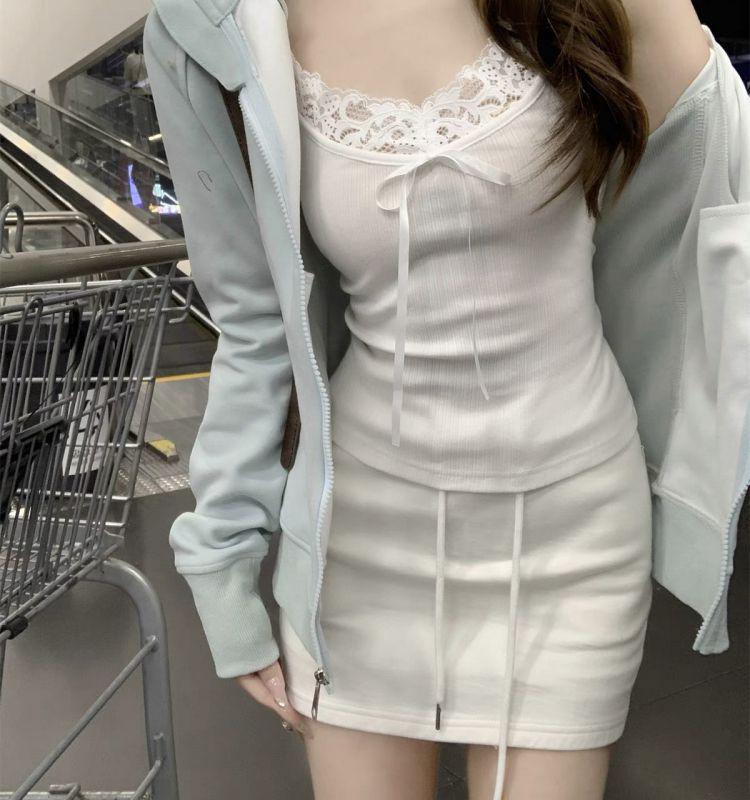Women's Lace Bow Slim Fit Camisole - Plus Size Spring/Summer 2026