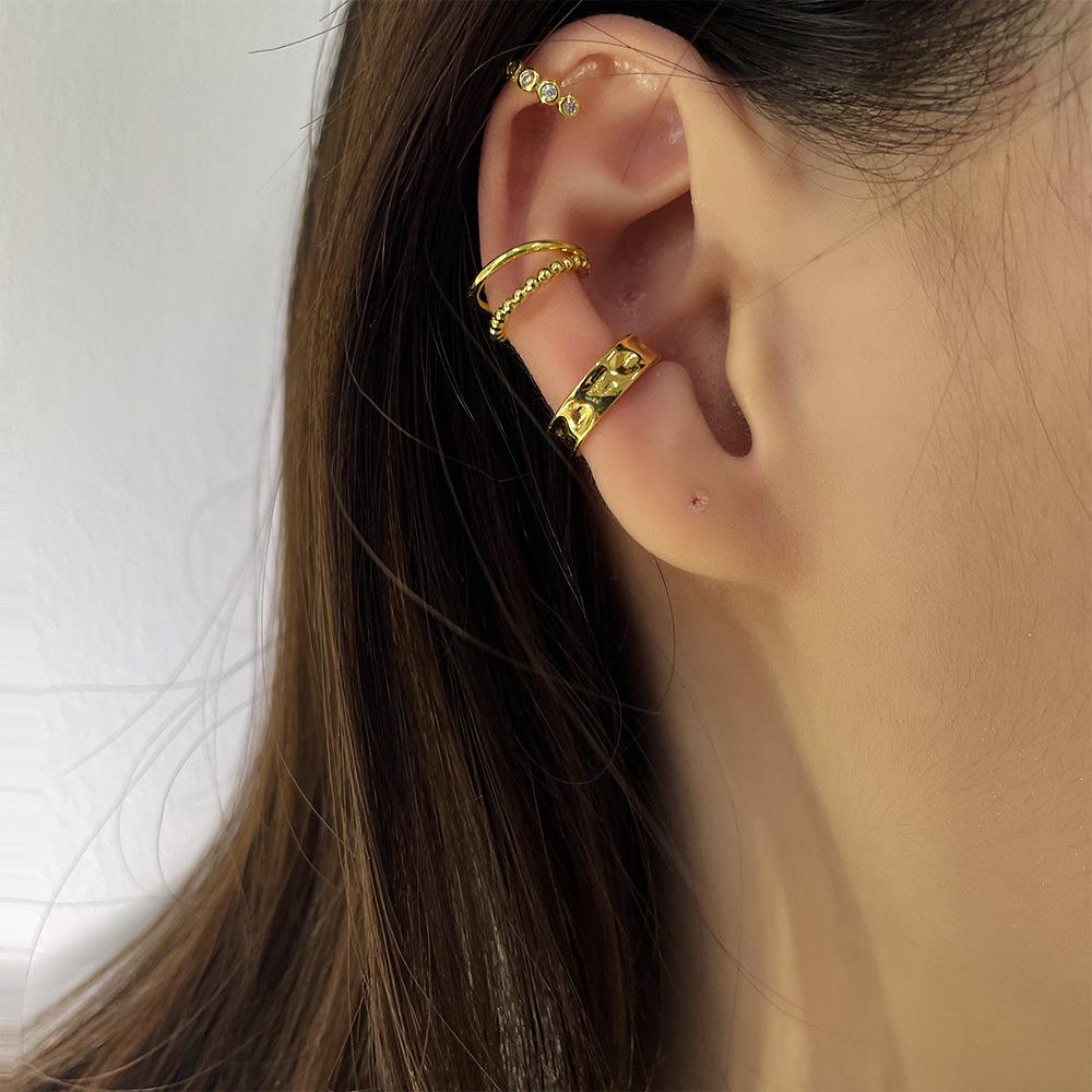 Zirkonový geometrický nepravidelný dvouvrstvý náušnicový klip: Unisex trendy kroucené náušnice, nevyžadují piercing.
