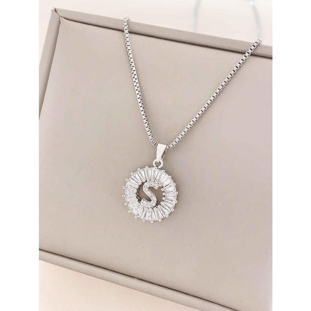 Necklace Does Not Fade, Women's Summer Square Circle Letter Necklace, Titanium Steel Necklace, Versatile High-end Clavicle Chain
