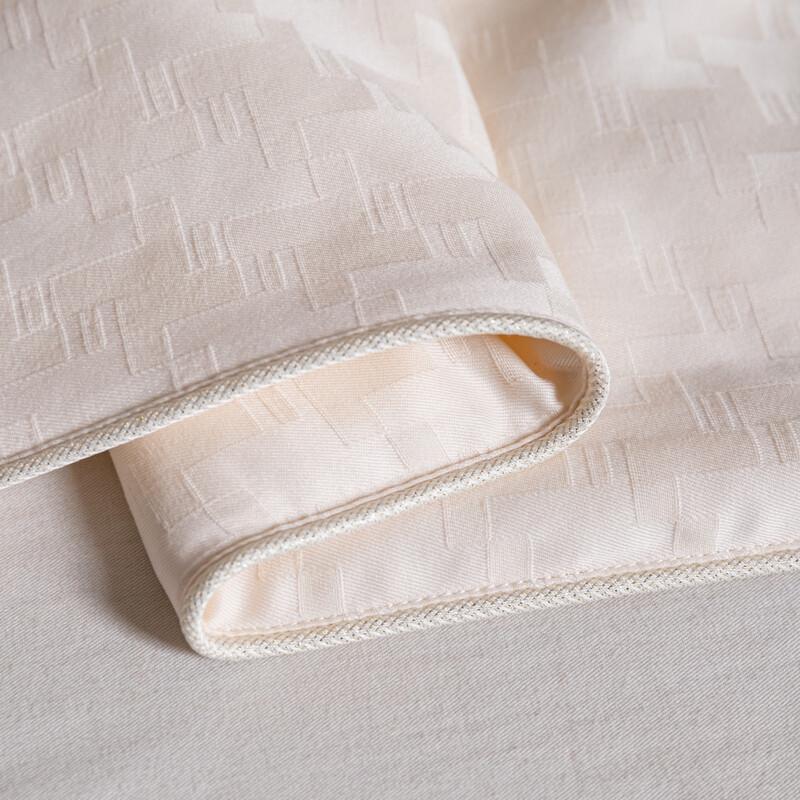 Dohia Royal Jacquard Silk Summer Quilt