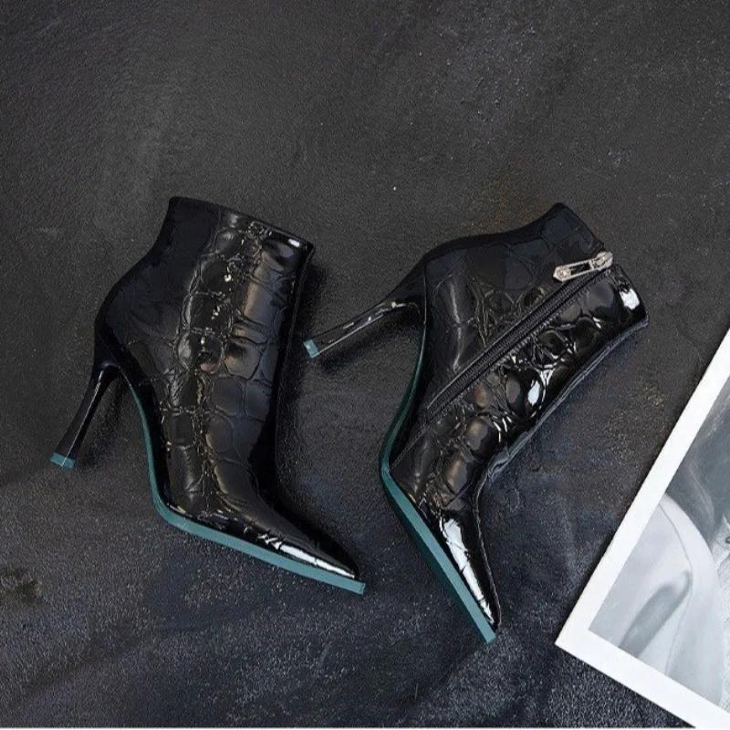 Modne czółenka ze szpicem Kobiety Botki do kostki na wysokim obcasie Wodoodporne buty na wysokim obcasie Botki z bocznym zamkiem błyskawicznym 2024 Lakierowana skóra Botas De Mujer