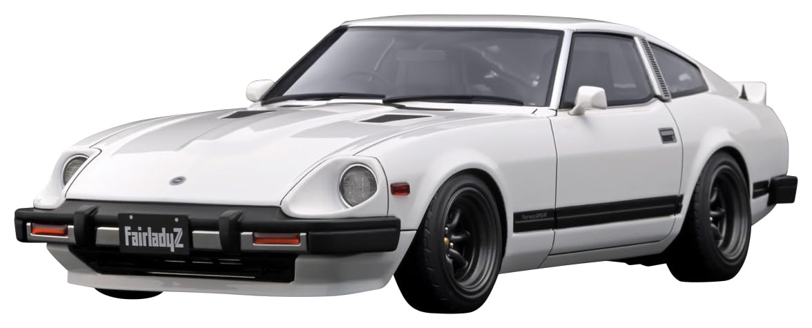 

ignition model Nissan Fairlady Z Белый готовый продукт IG3524 1/18 (С130)