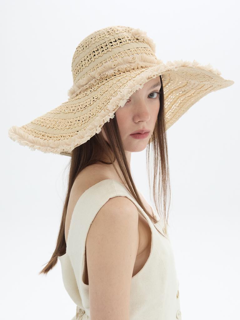 Beulaunhaes Airy Wide Lace Hat - Ivory