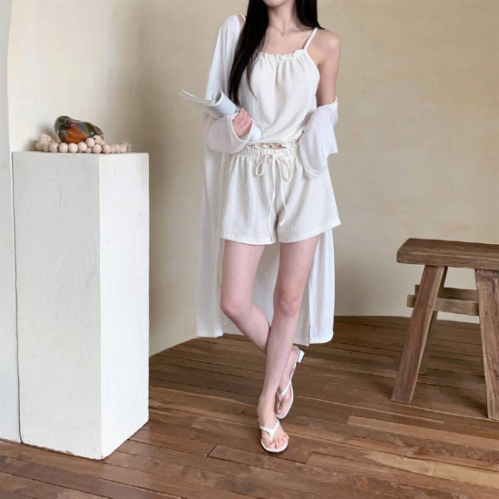 New Arrivals Open Run Women Shirring Sleeveless Top And Wide Shorts Set