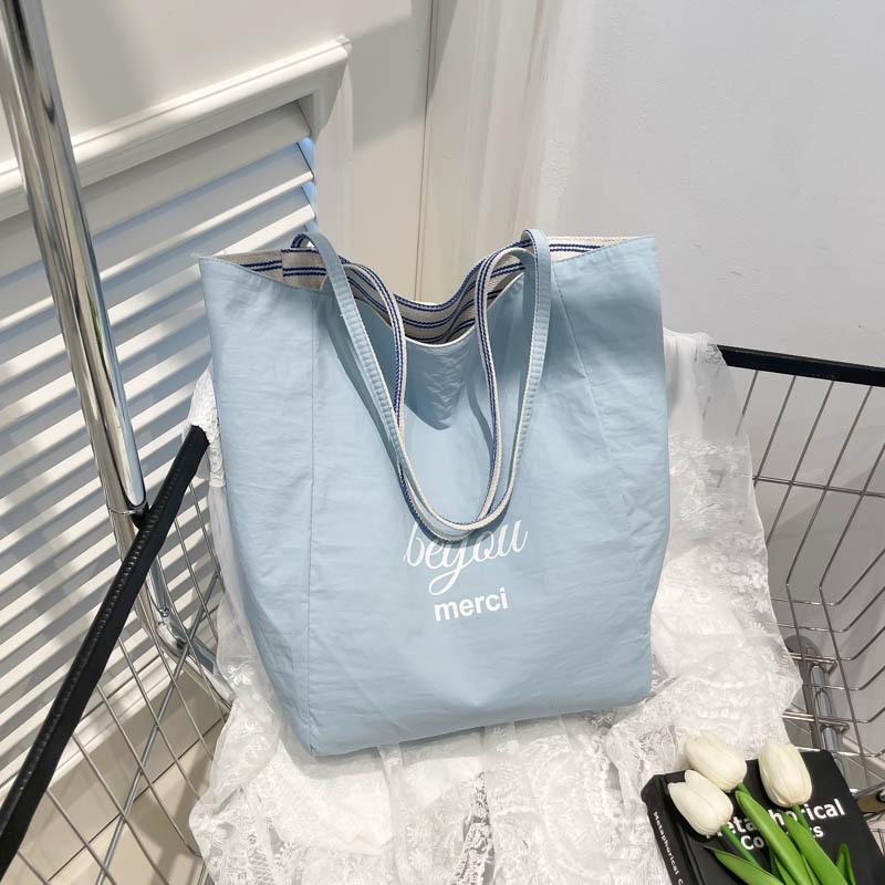 Niche design literary style leisure 2025 spring foreign style tote bag sweet lazy sense personalized shoulder bag women