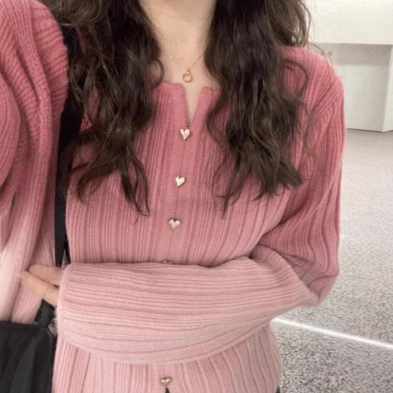 Pink High-end Knitted Sweater for Women Early Autumn New Korean Style Top with Chic Design