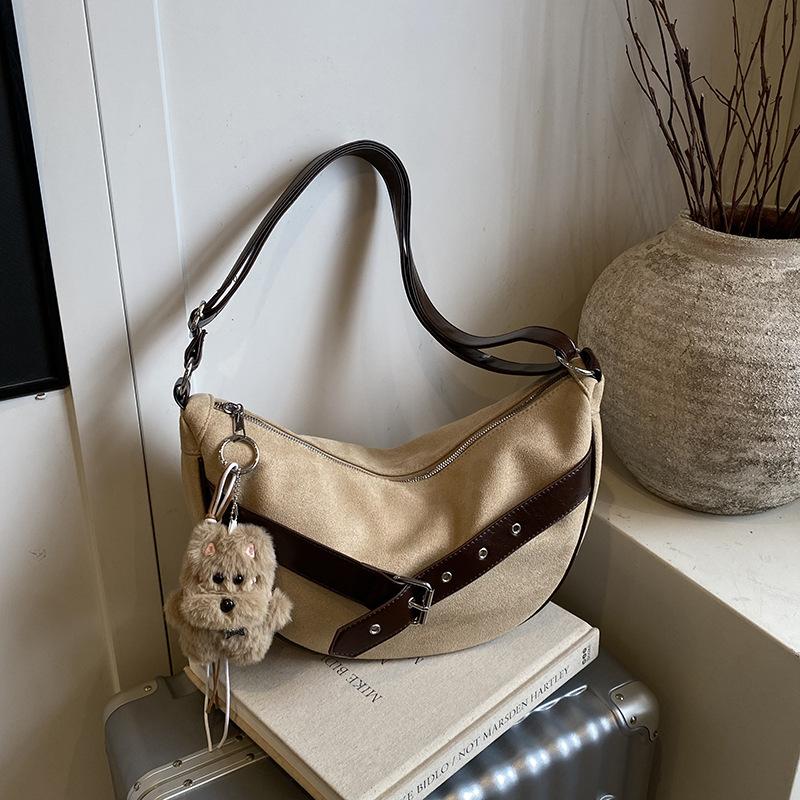 

Повседневная ретро сумка-пельмень на одно плечо в зарубежном стиле большой вместимости, новинка осени 2025 года, легкая сумка-подмышка no pendant хаки