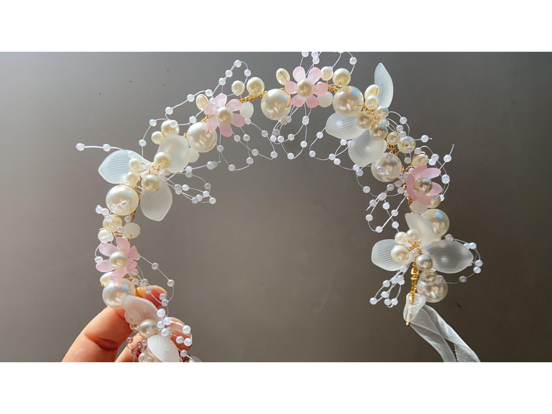 

Tuanming Pearl Headband: Elegant Headdress for Brides and Baby Stage Performances