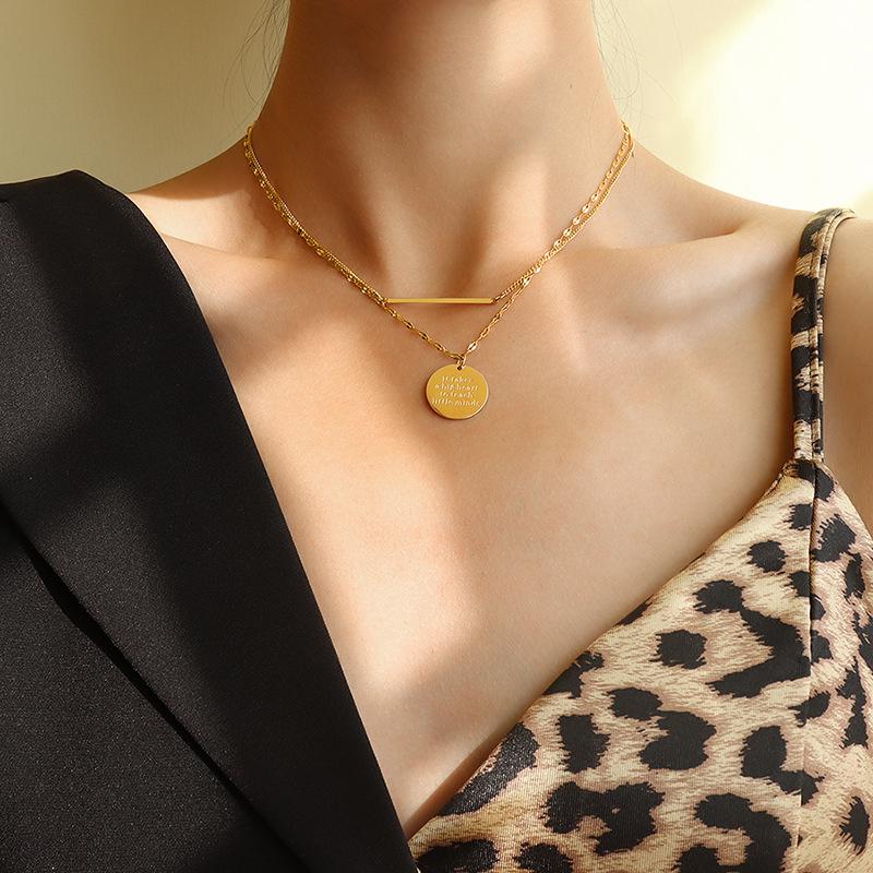 European Geometric Round Pendant Double-Layer Necklace for Women - Titanium Steel Collarbone Chain
