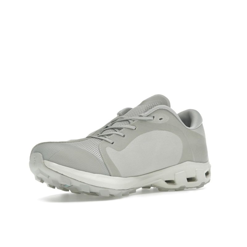 Post Archive Faction X Cloudventure Peak Ice Moon Women Sneakers Cream 3WE30662971